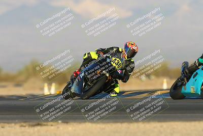 media/Dec-07-2024-CVMA (Sat) [[21c5f1ef85]]/Race 13-Amateur Supersport Middleweight/